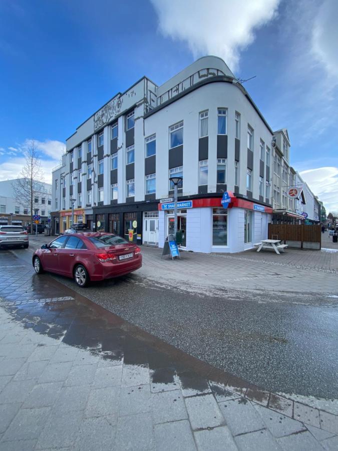 Day Dream Townhall Square Apartments Akureyri Dış mekan fotoğraf
